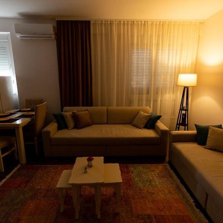 Tirana Contact Apartment Buitenkant foto