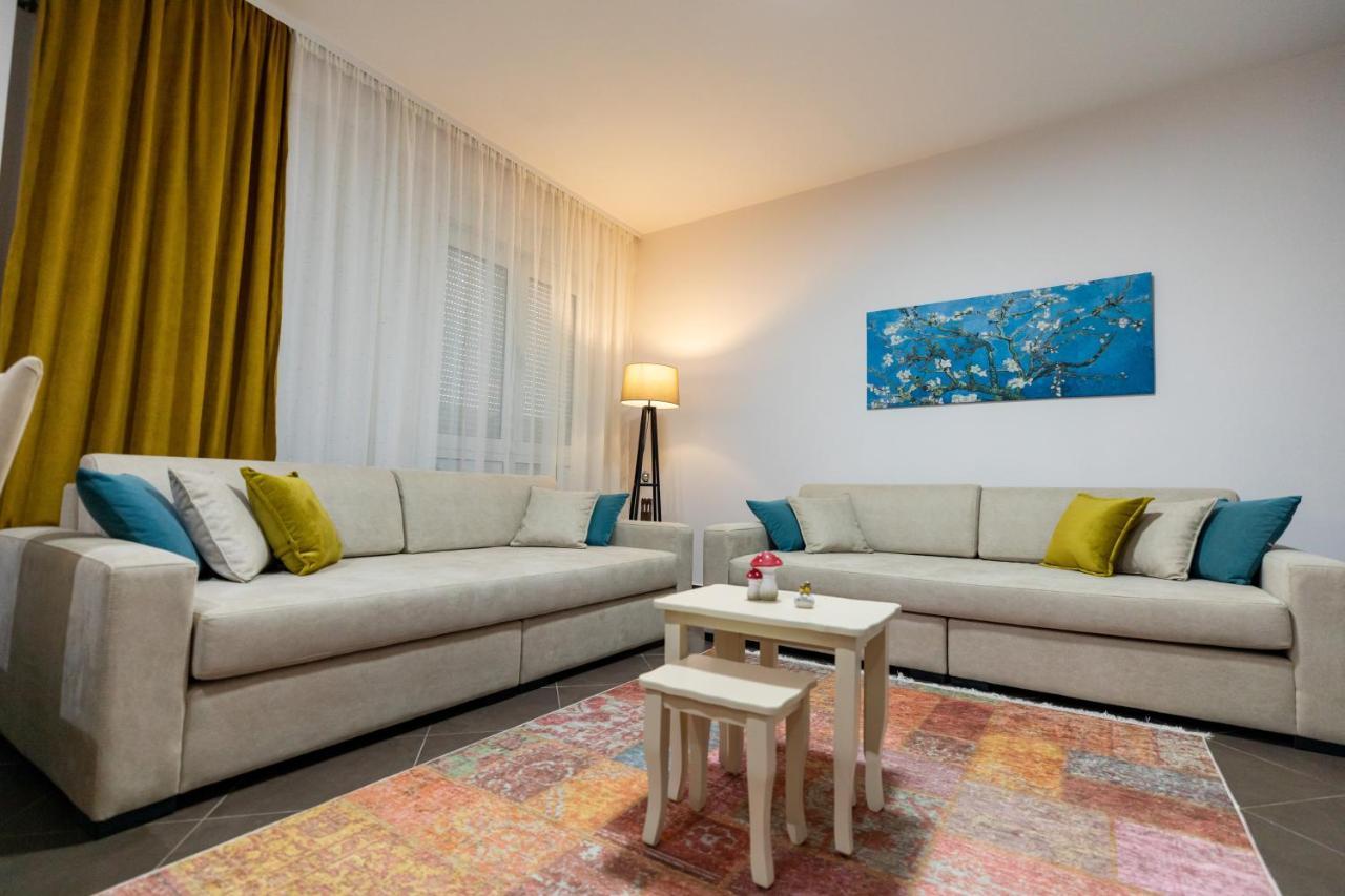 Tirana Contact Apartment Buitenkant foto