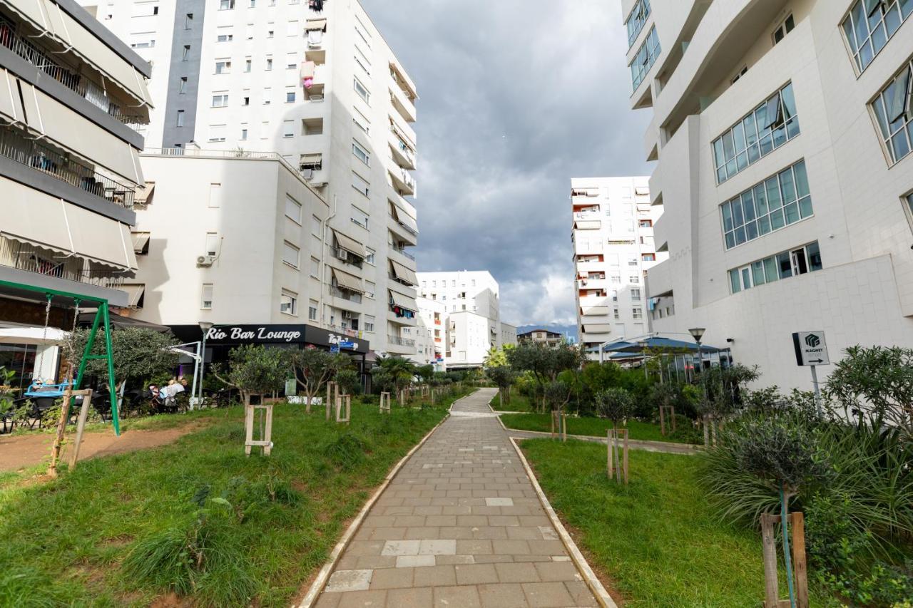 Tirana Contact Apartment Buitenkant foto