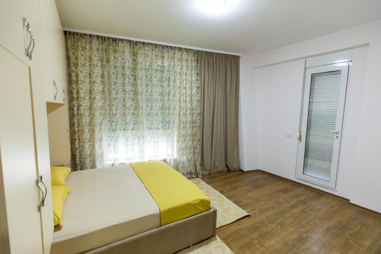Tirana Contact Apartment Buitenkant foto