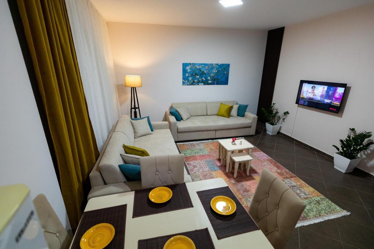 Tirana Contact Apartment Buitenkant foto