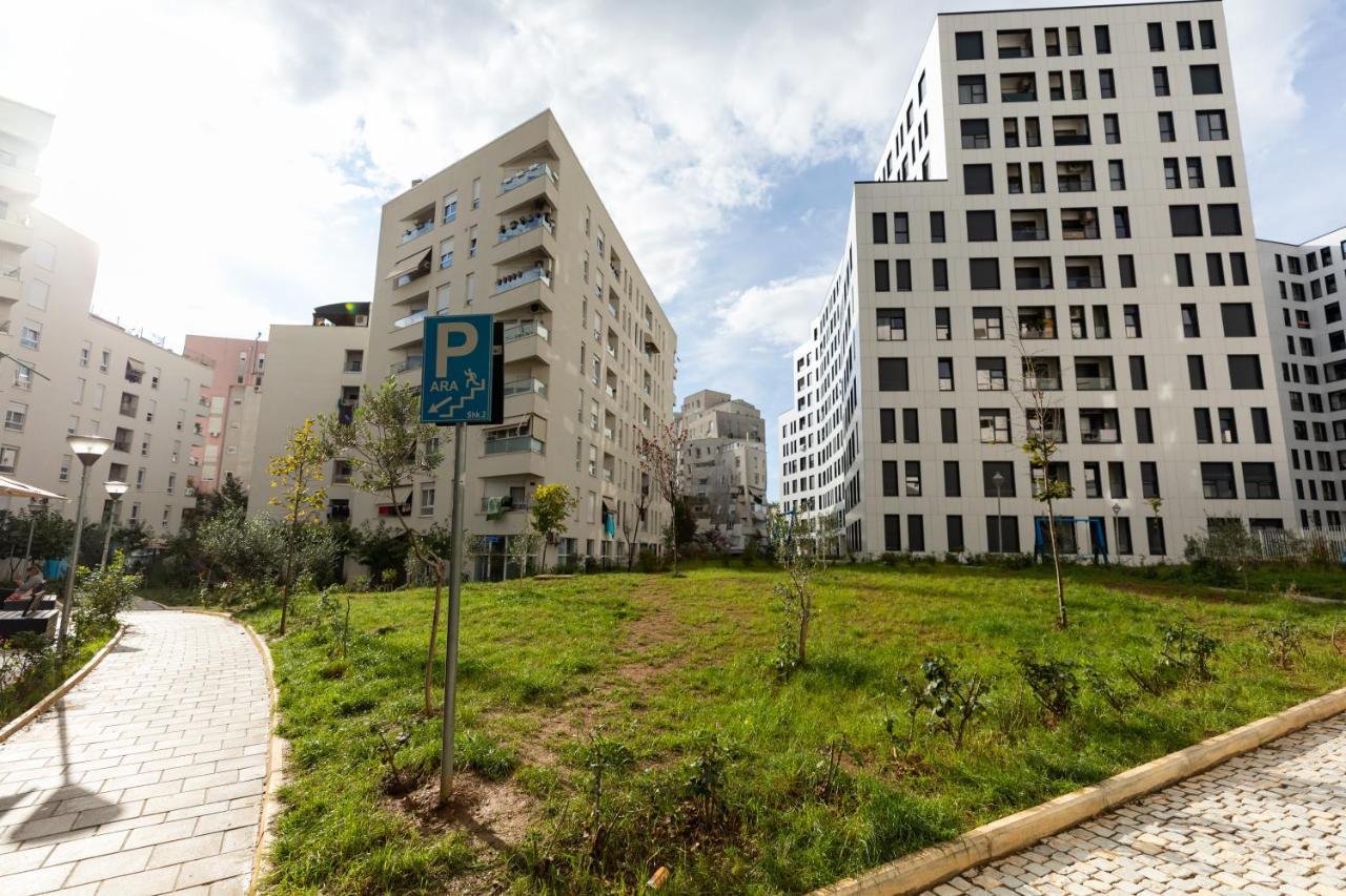 Tirana Contact Apartment Buitenkant foto